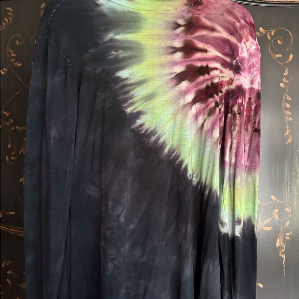 Brightly Twisted turtle neck long sleeve top sz XL - Picture 2 of 4